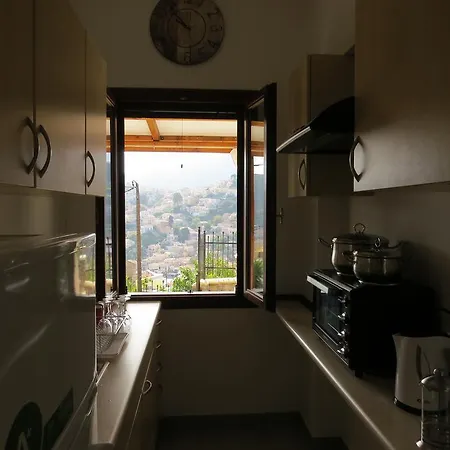 House On The Hill * Symi